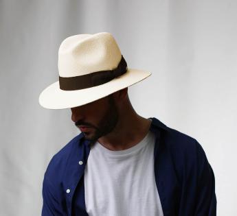 Hats Montecristi Panama Straw Grade 10 Clasico Center Pinch Fedora Hat -  Bleach Panama Hats